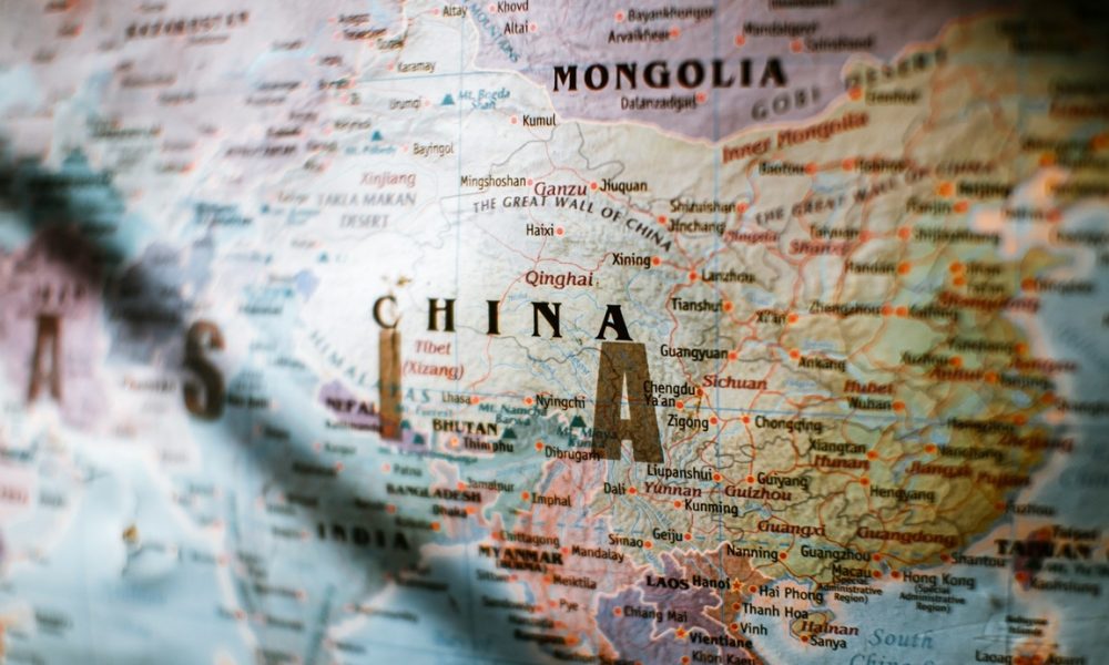 Road Ahead na Unsplash