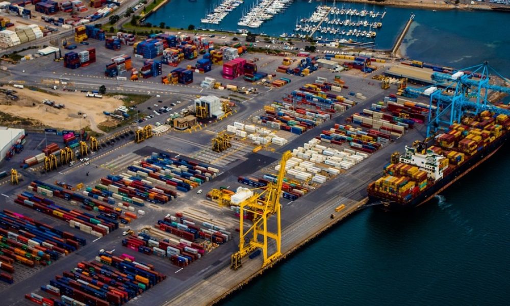 Alex Duffy na Unsplash