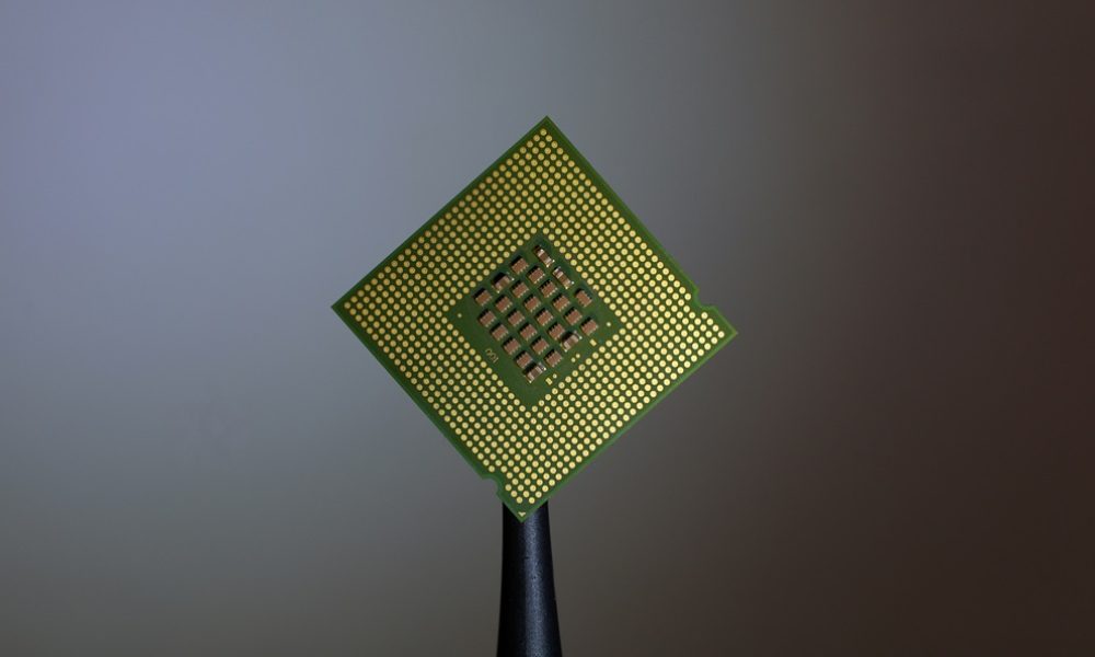 Brian Kostiuk na Unsplash