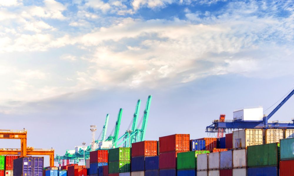 container terminal?Wharf, transport